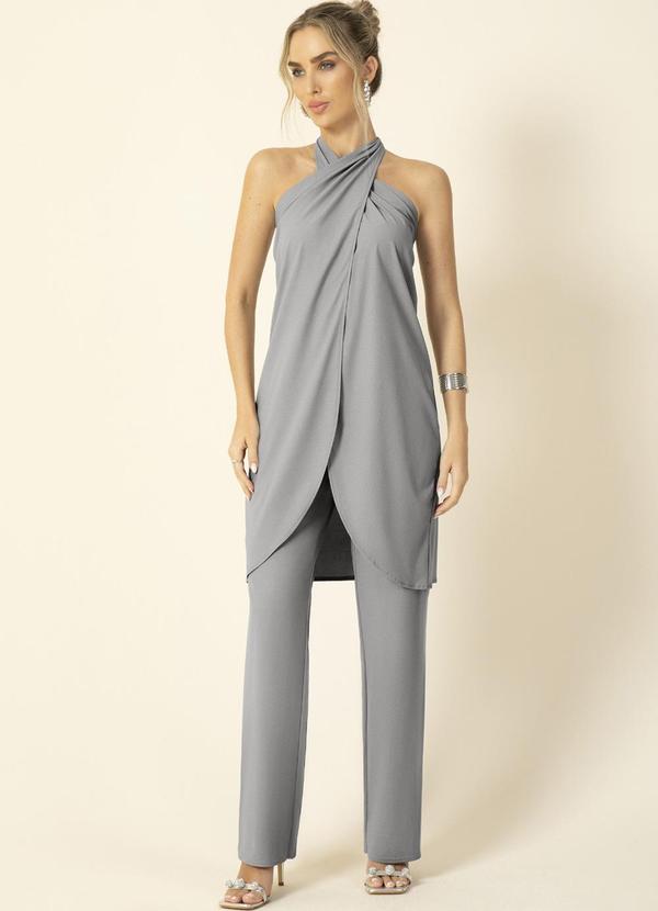 Gris - Conjunto Feminino em Tecido Perolado Cinza