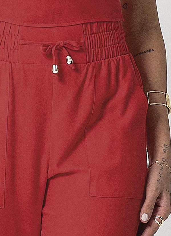 Habana - Conjunto Monocromático Estiloso Vermelho 3