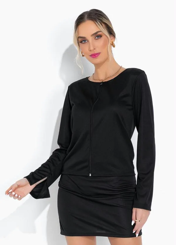 Moda Pop - Conjunto Preta com Saia e Casaco