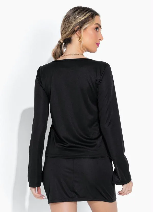 Moda Pop - Conjunto Preta com Saia e Casaco 2