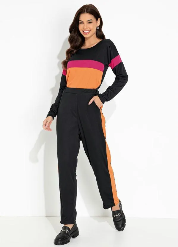 Moda Pop - Conjunto Preto com Recortes e Bolsos Funcionais