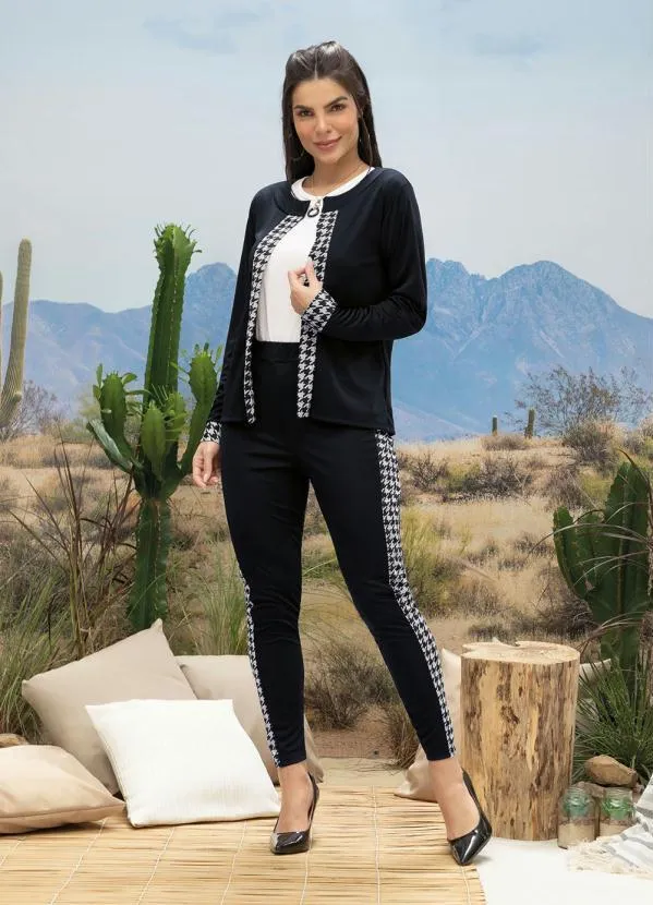 Moda Pop - Conjunto Preto com Recortes 3