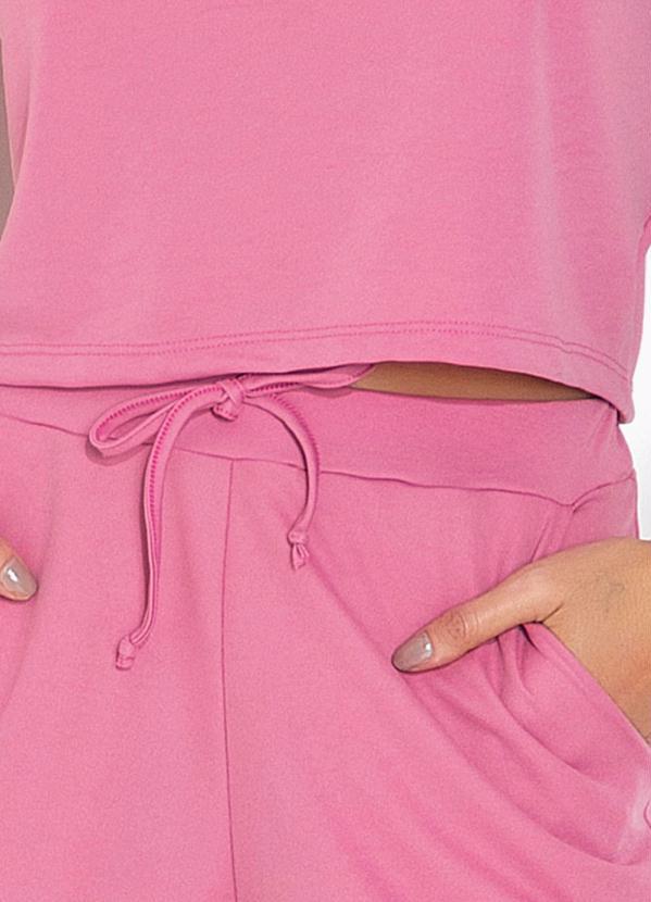 Moda Pop - Conjunto Rosa com Short e Cropped 3