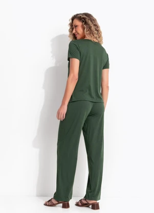 Quintess - Conjunto Verde em Malha de Viscose - QUINTESS