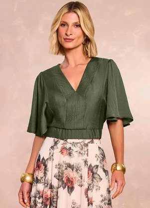 Doce Trama - Blusa Aquarela Rose em Viscose Verde - DOCE TRAMA