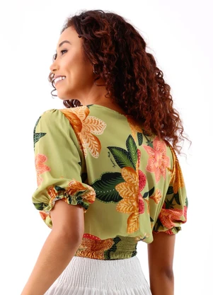 Farm - Blusa Cropped Arara em Flor - FARM