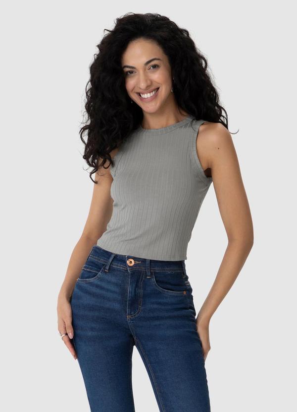 Malwee - Blusa Cropped Canelada Cinza 2