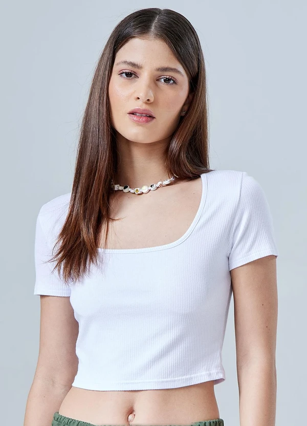 Basicamente - Blusa Cropped Canelada Decote Quadrado