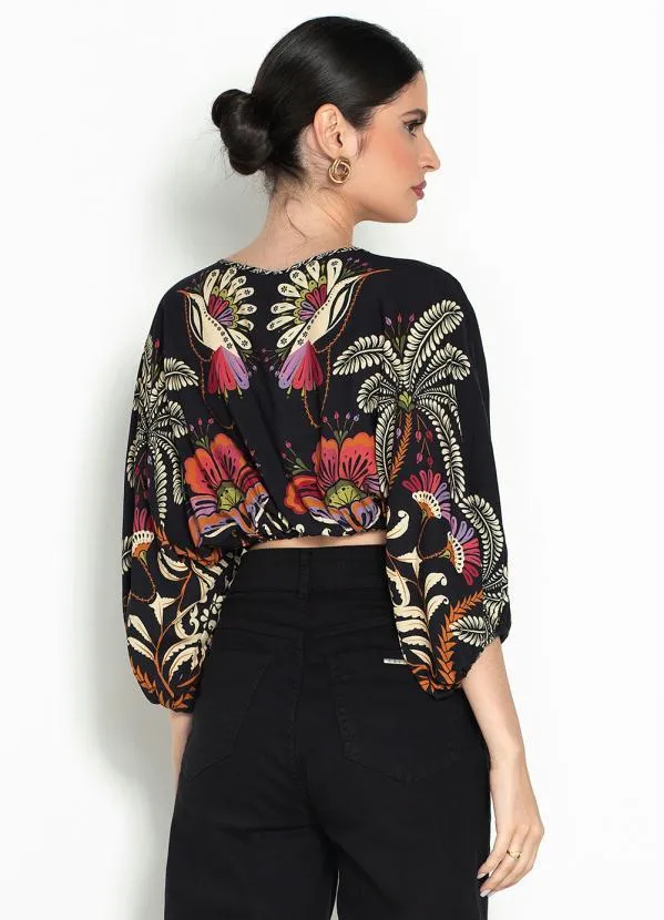 Farm - Blusa Cropped de Viscose Jardim Clássico Preto 2