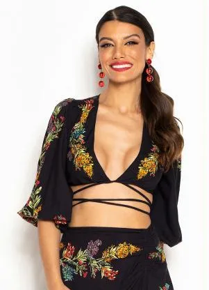 Farm - Blusa Cropped de Viscose Louise Floral Preto - FARM