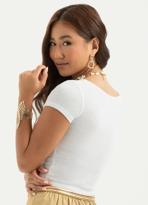 Cativa - Blusa Cropped em Malha Texturizada Branco  - CATIVA