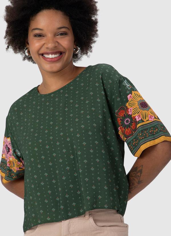 Malwee - Blusa Feminina Cropped Floral Verde
