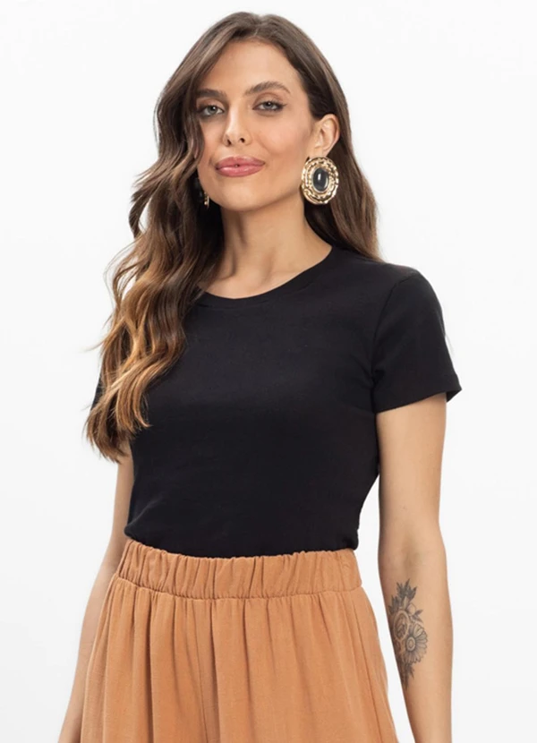 Infinita Cor - Blusa Feminina Preto