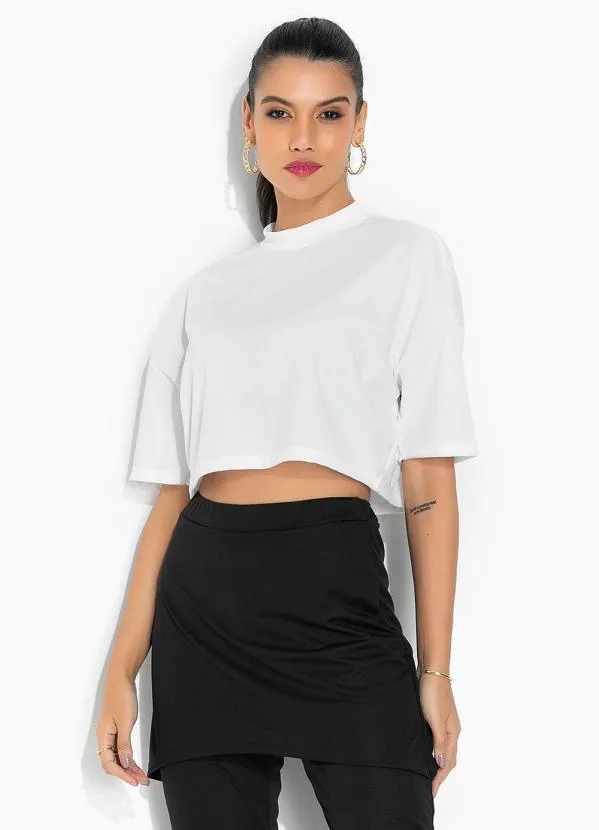 Moda Pop - Blusa Off White com Gola e Mangas Curtas