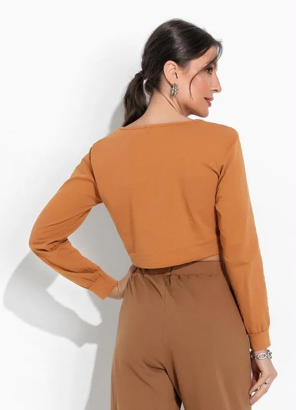 Moda Pop - Cropped Caramelo com Estampa Localizada 2