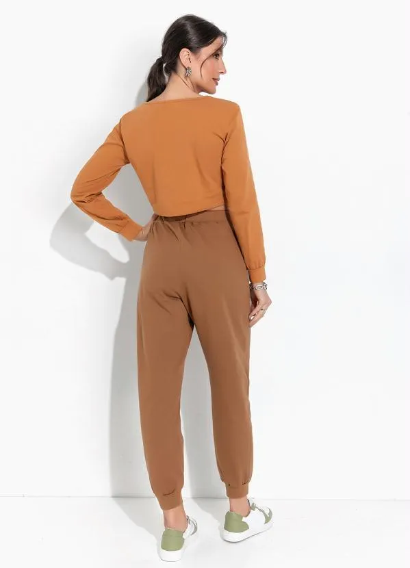 Moda Pop - Cropped Caramelo com Estampa Localizada 4