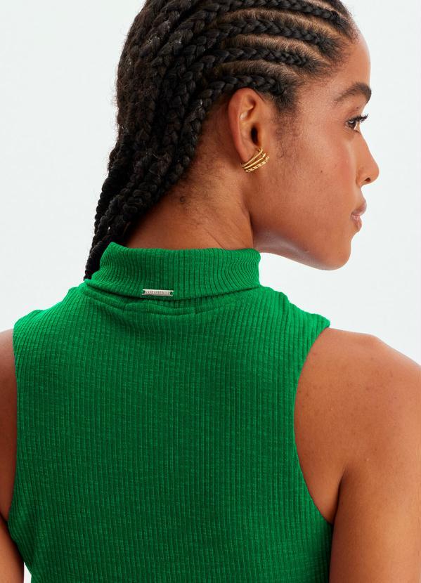 Lança Perfume - Cropped de Malha Canelada sem Manga Gola Alta Verde 5