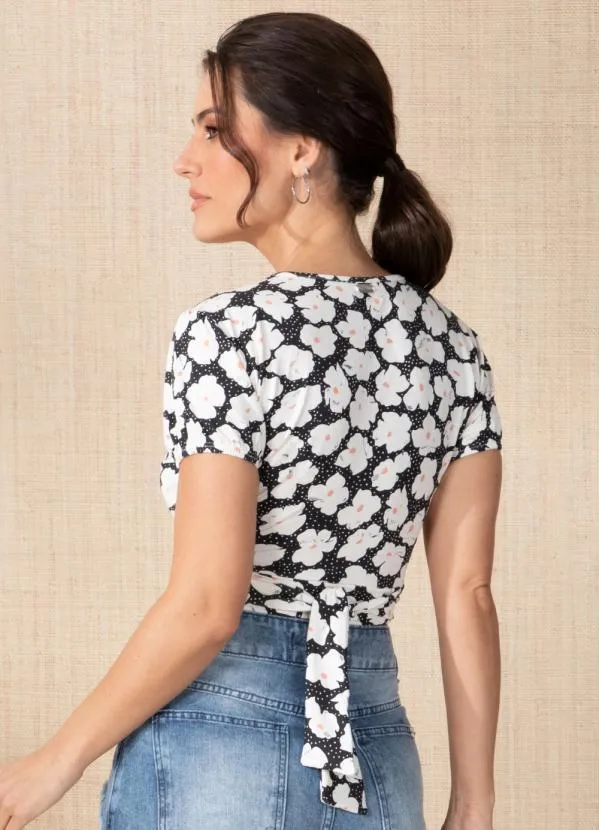 Quintess - Cropped Floral Preto com Amarração Frontal 2