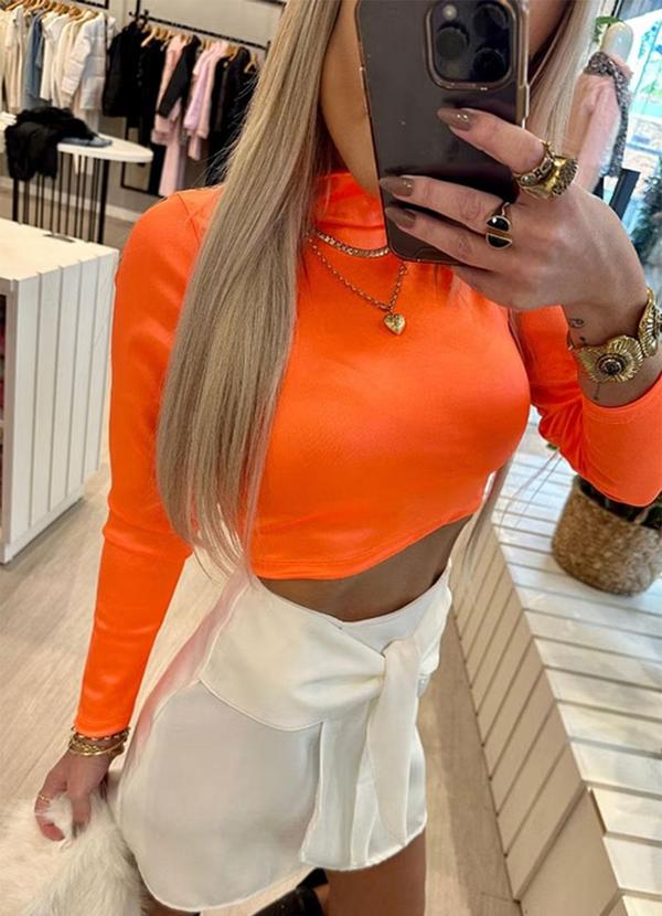 Amo Brand - Cropped Larissa Laranja 3