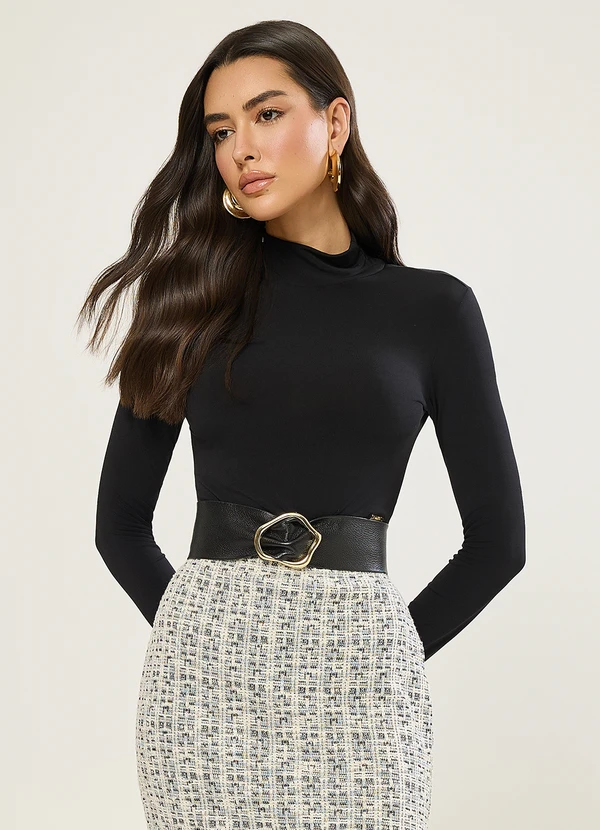 Naguchi - Cropped Manga Longa Preto