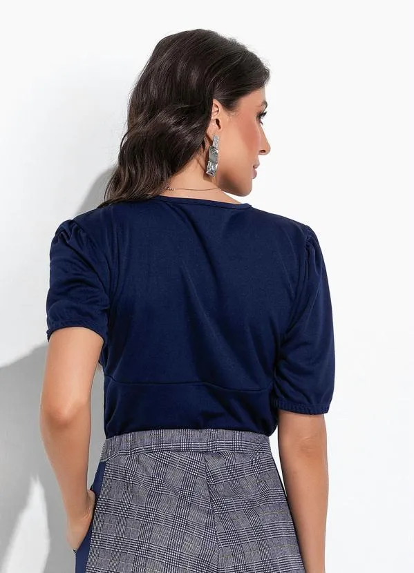 Moda Pop - Cropped Marinho com Recortes no Busto 2