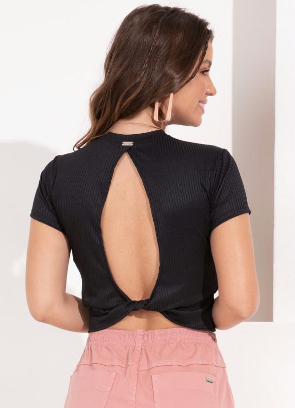 Outlet - Cropped Preto com Abertura nas Costas 2