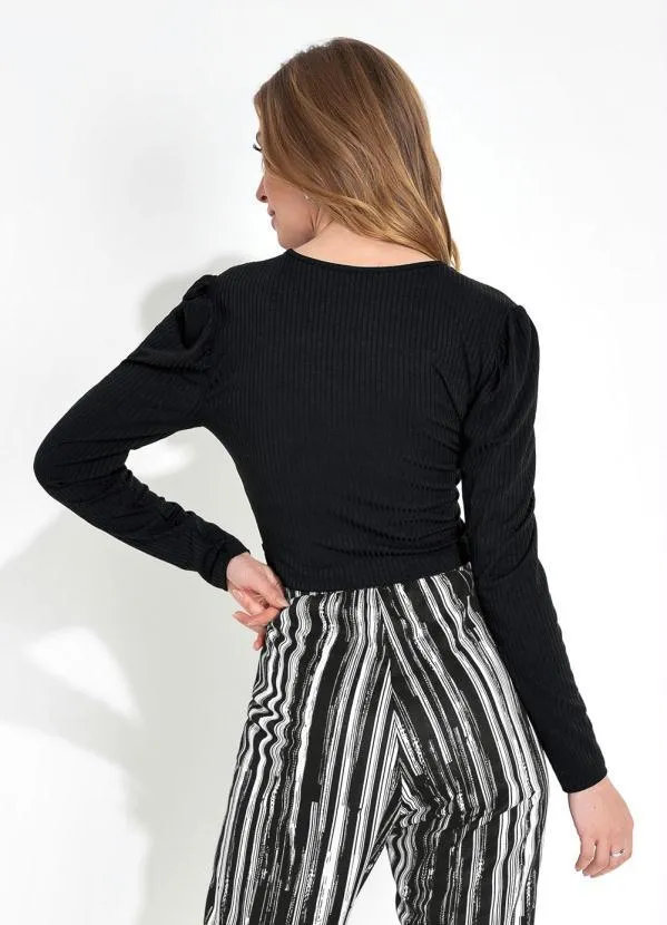 Moda Pop - Cropped Preto com Mangas Longas 2