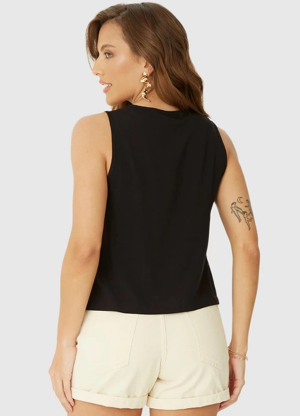 Malwee - Regata Cropped em Viscose Preto 3