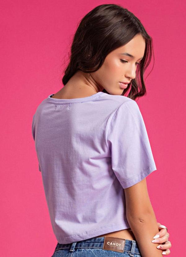 Choyee - T-Shirt Cropped com Estampa Colorida Roxo 2
