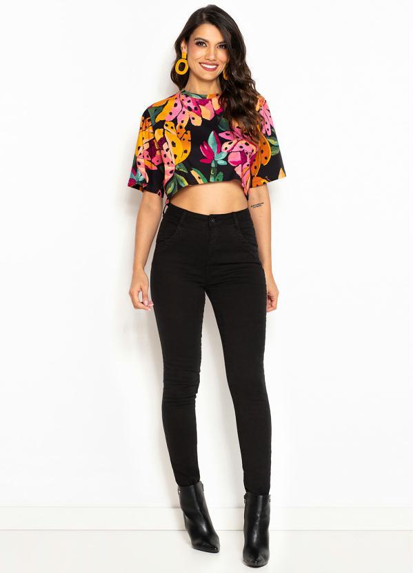 Farm - T-Shirt Cropped Flor de Banana Preto 3
