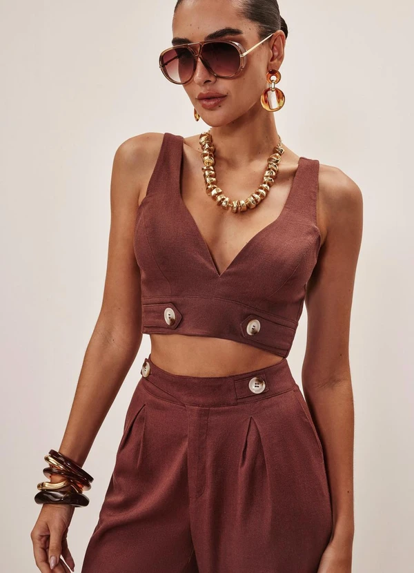 Elegance - Top de Linho com Detalhe Martingale Marrom Terra