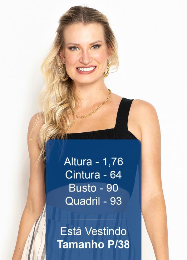 Maria Filó - Top de Tricot Decote Quadrado Preto 5