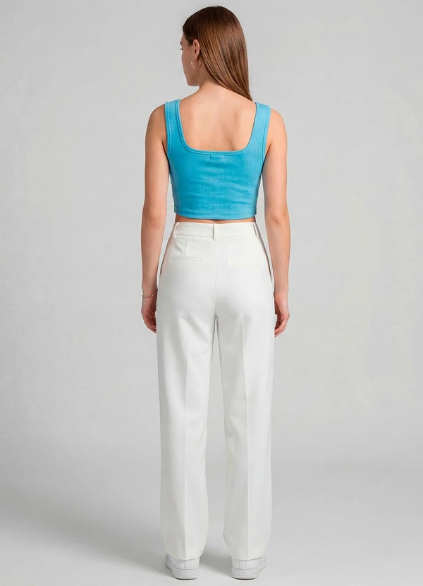 Infinita Cor - Top Feminino com Decote Quadrado Azul 4