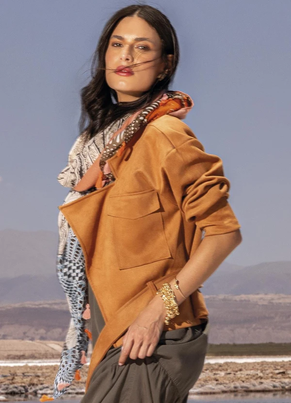 Quintess - Casaco Marrom em Malha Suede 15