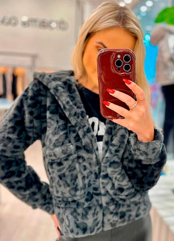 Amo Brand - Casaco Pelo Animal Print Cinza 4