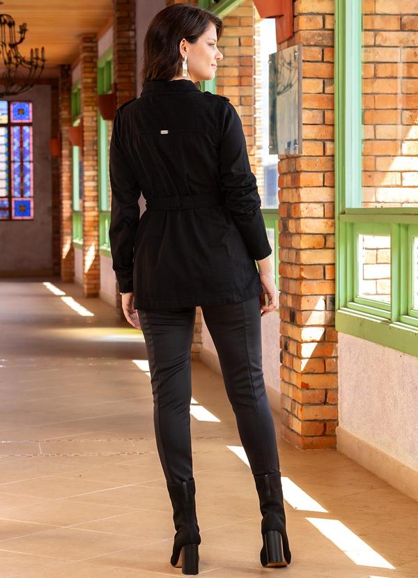 Quintess - Casaco Preto em Sarja 12