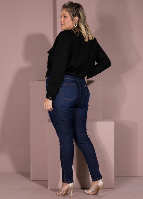 Quintess - Jaqueta Bomber Curta Preta com Bolsos 10