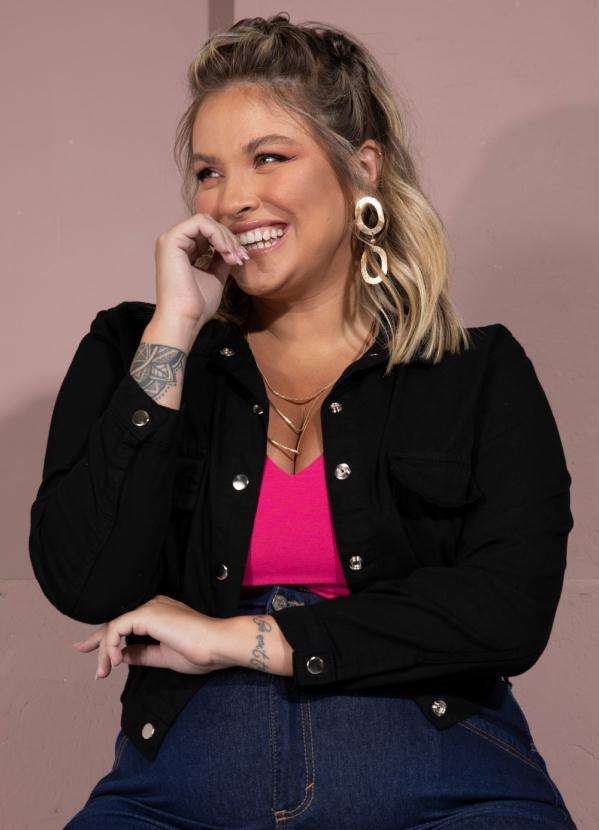 Quintess - Jaqueta Bomber Curta Preta com Bolsos 7