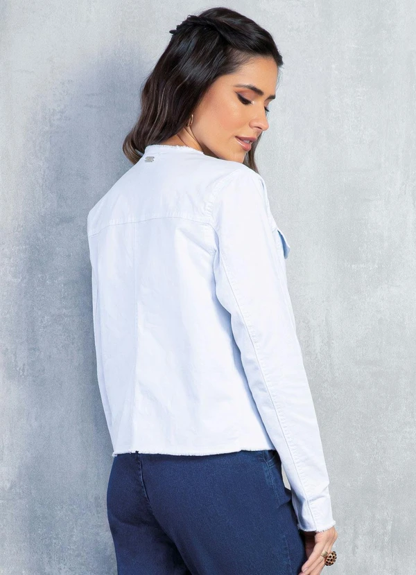 Quintess - Jaqueta Branca com Barra Desfiada 9