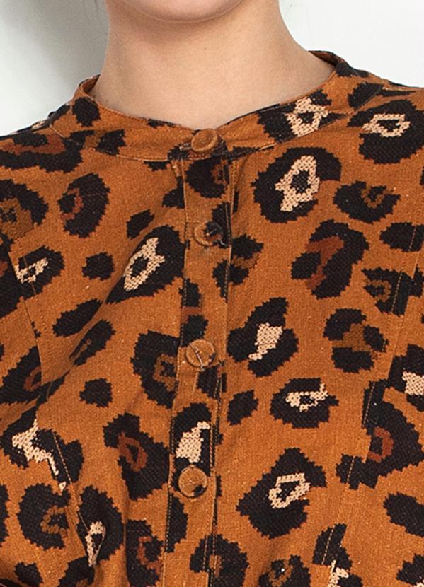 Farm - Jaqueta Cropped de Linho Ponto de Onça Marrom 6