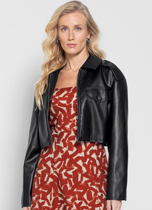 Enfim - Jaqueta Cropped Efeito Pele Preto