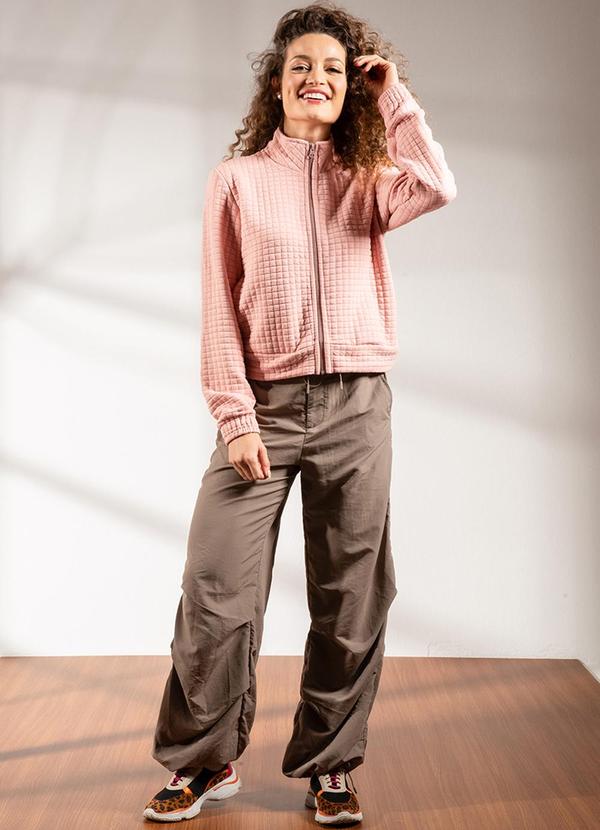 Habana - Jaqueta Feminina em Tecido Matelassê Rosa 2