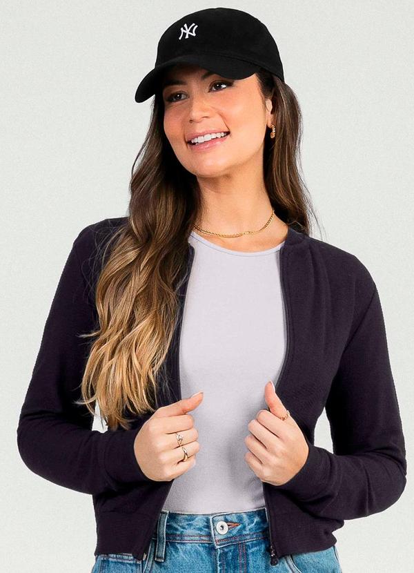 Cativa - Jaqueta Feminina Estilosa com Zíper Preto 2