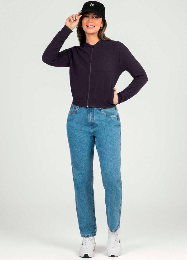 Cativa - Jaqueta Feminina Estilosa com Zíper Preto 4