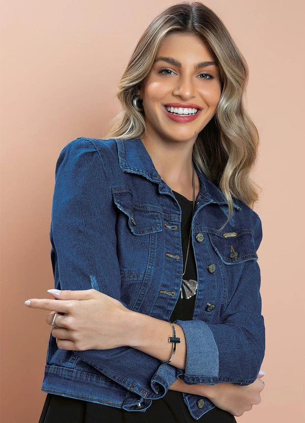 Casaco Jaqueta Jeans Classica Feminina Jaqueta Jeans Feminina Curta Azul  Desfiada Sabrina FRETE GRÁTIS