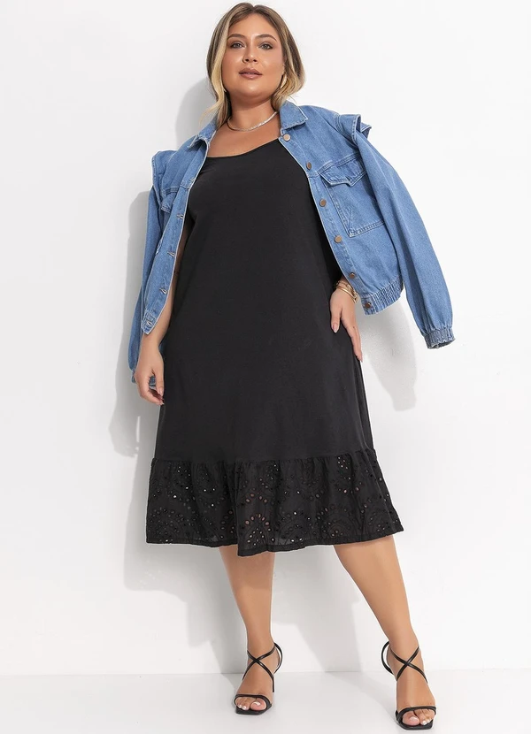 Quintess - Jaqueta Jeans Médio Soltinha com Elástico nos Punhos e Barra 15