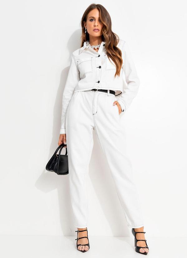 Quintess - Jaqueta Jeans Cropped Off White com Costura Contrastante e Botões 3