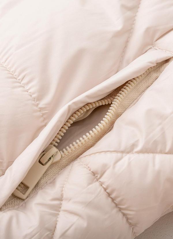 Quintess - Jaqueta Puffer Dupla Face Off White em Matelassê 14