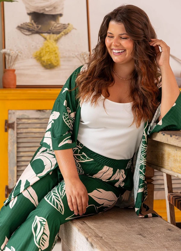 Quintess - Casaco Folhagem Verde em Malha Texturizada 20