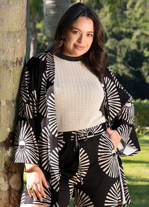 Quintess - Kimono Geométrico Bicolor em Malha Fria - QUINTESS